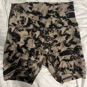 Wunder train high rise biker shorts 6"